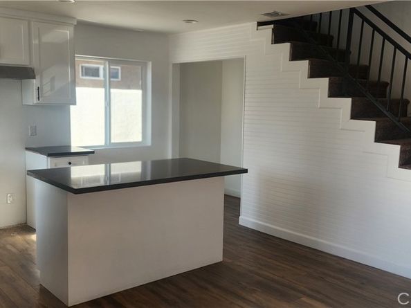 1407 W 59th Place, Los Angeles CA 90047