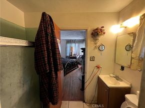 3013 Halldale Avenue, Los Angeles CA 90018