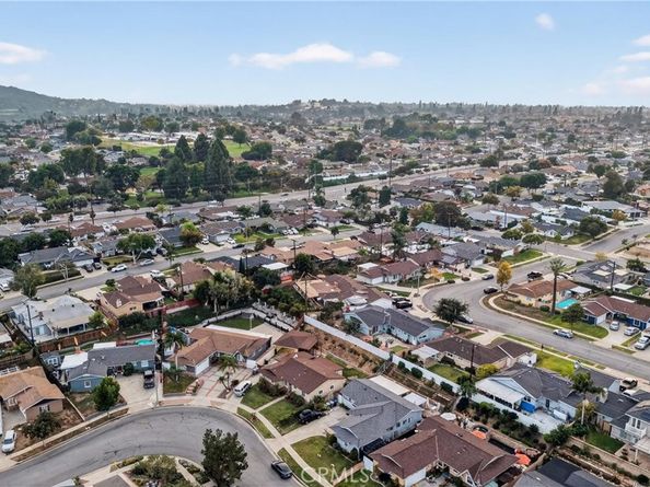 581 Kern Street, La Habra CA 90631