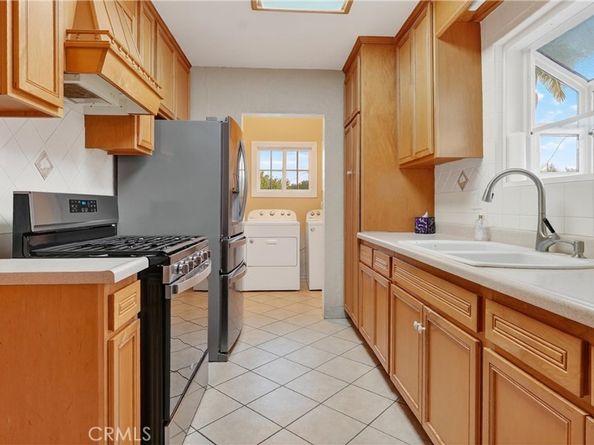 581 Kern Street, La Habra CA 90631