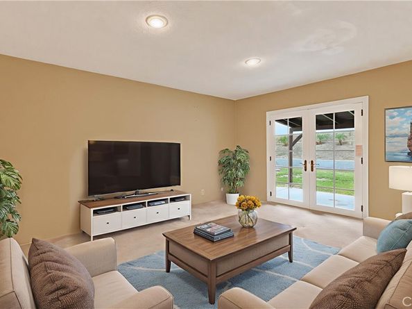 581 Kern Street, La Habra CA 90631