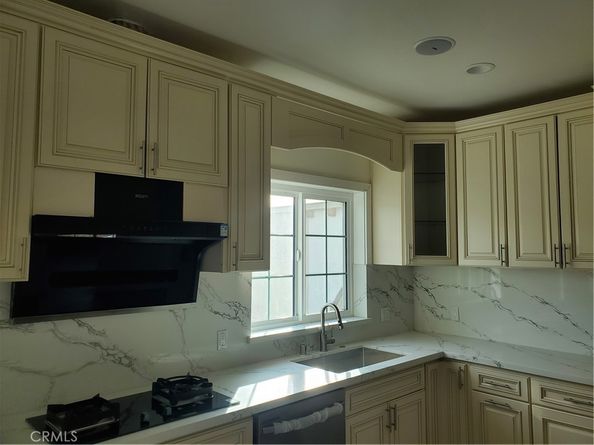 729 731 N Soldano Avenue, Azusa CA 91702