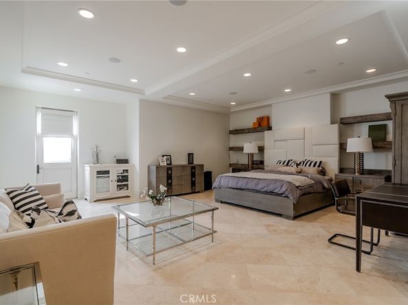 32 Golden Eagle, Irvine CA 92603