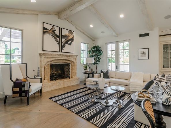 32 Golden Eagle, Irvine CA 92603