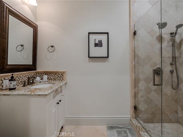 32 Golden Eagle, Irvine CA 92603