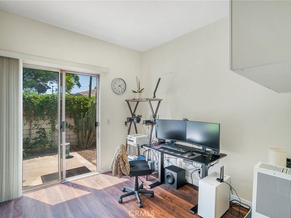 430 W Walnut Avenue W, Monrovia CA 91016