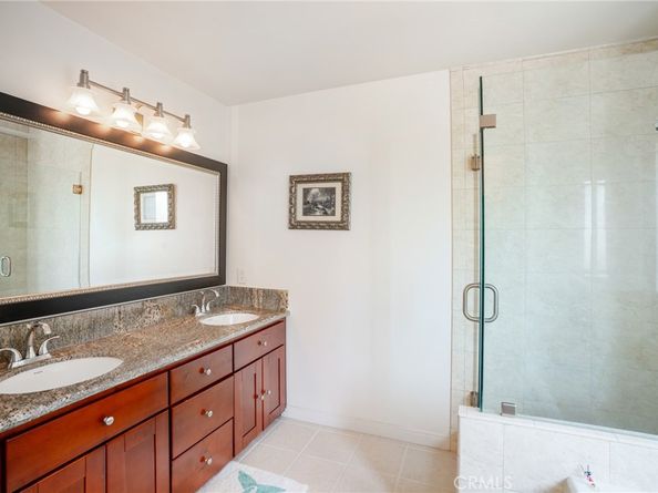 430 W Walnut Avenue W, Monrovia CA 91016