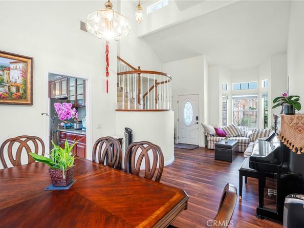 430 W Walnut Avenue W, Monrovia CA 91016