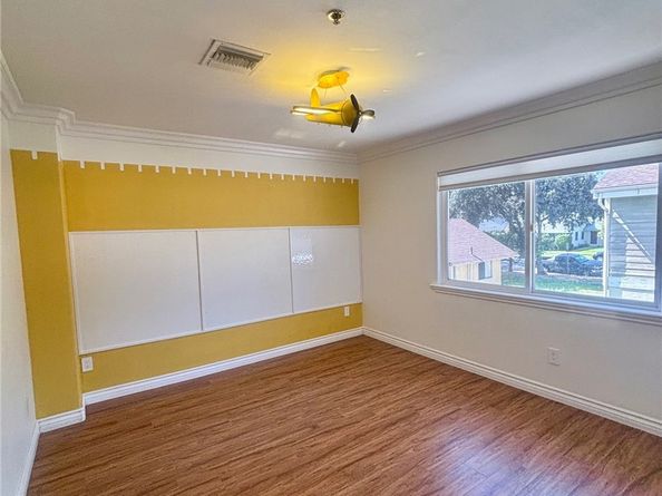 1688 Locust Street, Pasadena CA 91106