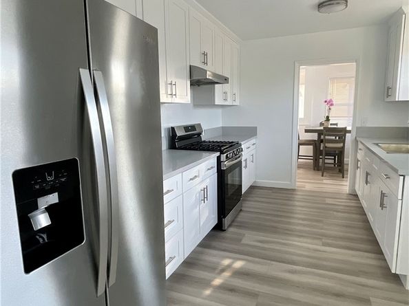 5042 N Glendora Avenue, Covina CA 91724