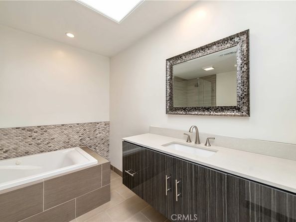 9411 Friendly Woods Lane, Whittier CA 90605
