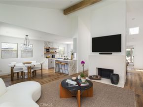 212 E 19th Street, Costa Mesa CA 92627