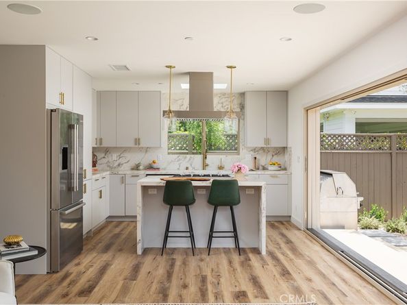 212 E 19th Street, Costa Mesa CA 92627