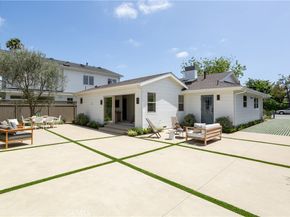 212 E 19th Street, Costa Mesa CA 92627