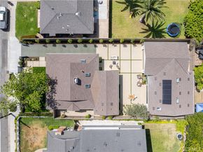 212 E 19th Street, Costa Mesa CA 92627