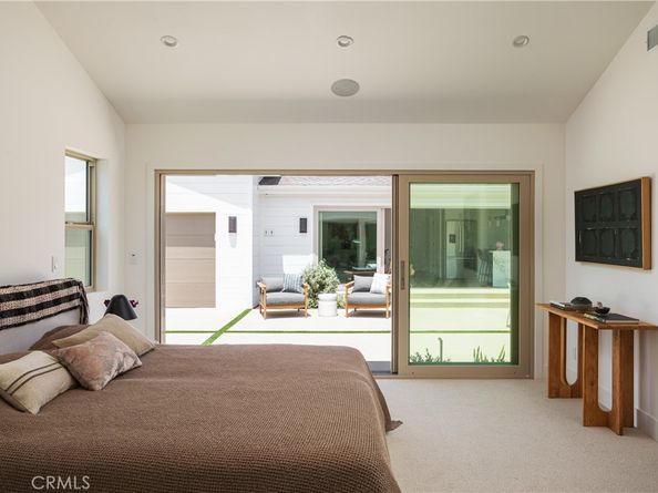 212 E 19th Street, Costa Mesa CA 92627
