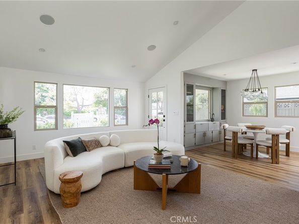 212 E 19th Street, Costa Mesa CA 92627