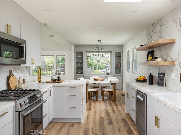 212 E 19th Street, Costa Mesa CA 92627