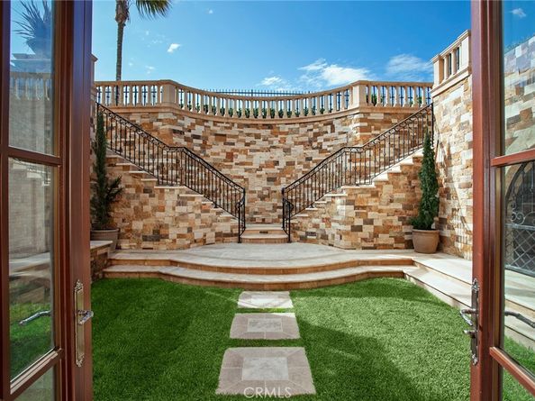 12 Skyridge, Newport Coast CA 92657