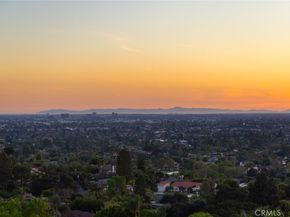 11385 La Vereda, North Tustin CA 92705