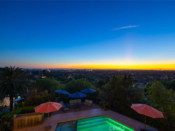 11385 La Vereda, North Tustin CA 92705