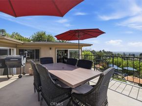 11385 La Vereda, North Tustin CA 92705