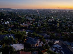 11385 La Vereda, North Tustin CA 92705