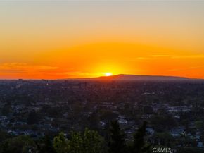 11385 La Vereda, North Tustin CA 92705