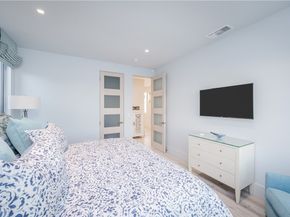 3407 W Oceanfront, Newport Beach CA 92663