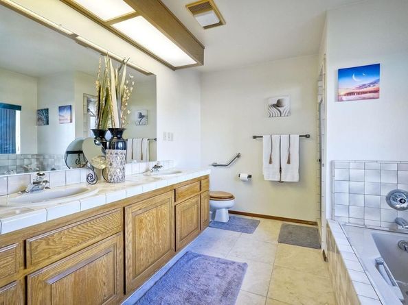 576 Camino De La Cima, San Marcos CA 92078