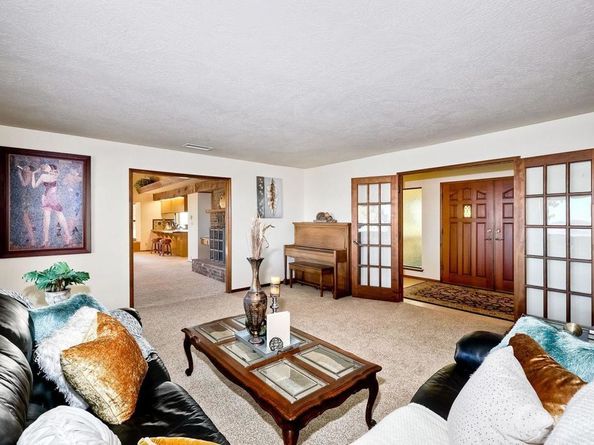 576 Camino De La Cima, San Marcos CA 92078