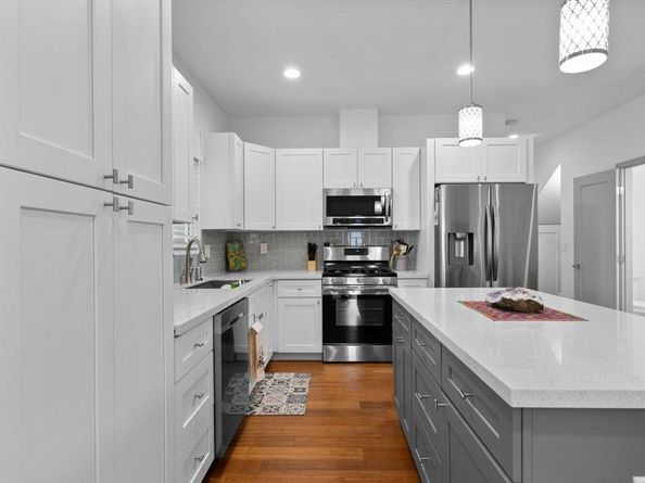 3056 Logan Avenue, San Diego CA 92113