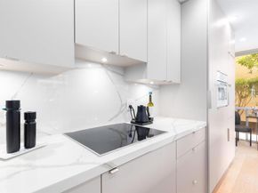 800 PROSPECT Street 1F, La Jolla CA 92037