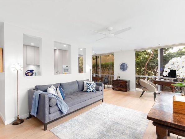 800 PROSPECT Street 1F, La Jolla CA 92037