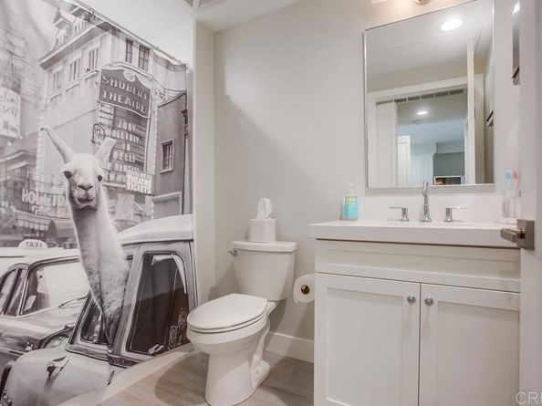 725 Grand Avenue, Carlsbad CA 92008