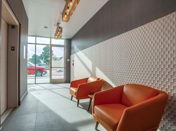 725 Grand Avenue, Carlsbad CA 92008