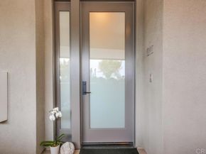 725 Grand Avenue, Carlsbad CA 92008