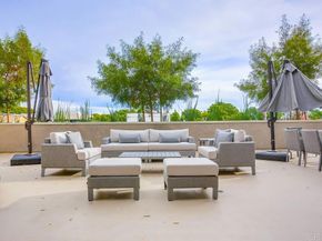 725 Grand Avenue, Carlsbad CA 92008