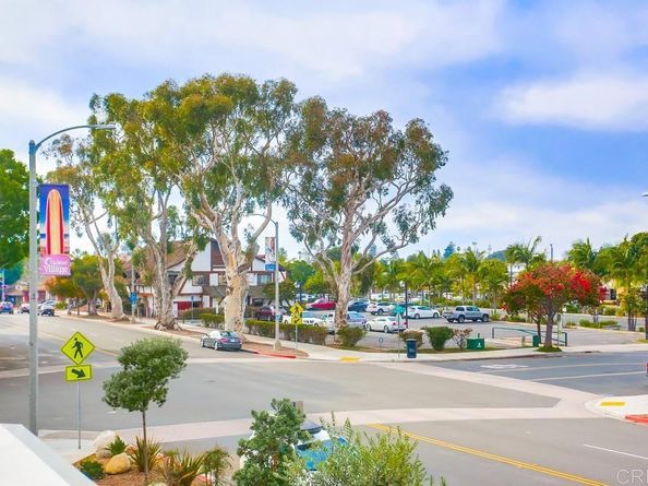 725 Grand Avenue, Carlsbad CA 92008