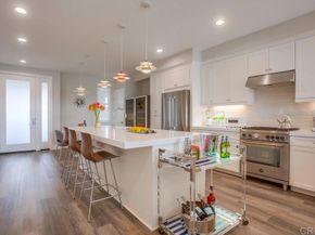 725 Grand Avenue, Carlsbad CA 92008