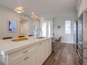 725 Grand Avenue, Carlsbad CA 92008