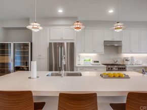 725 Grand Avenue, Carlsbad CA 92008