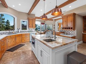 3303 Lilac Summit, Encinitas CA 92024