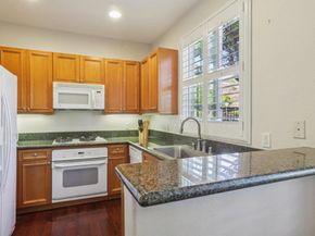 10978 Serafina Lane, San Diego CA 92128