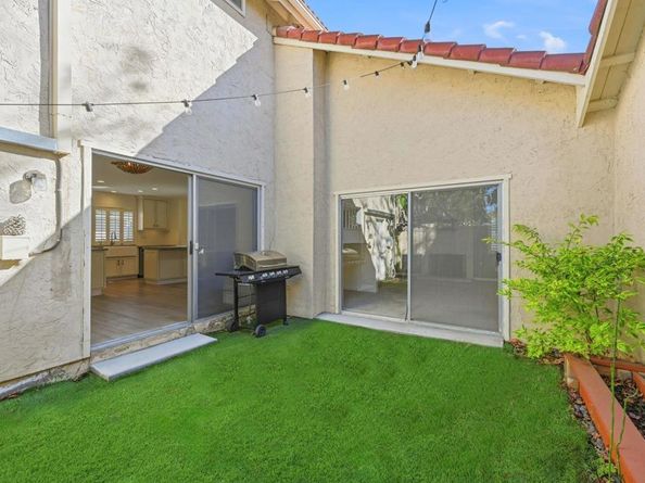 1709 Edgefield Lane, Encinitas CA 92024