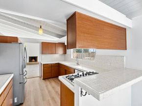 6852 Jackson, San Diego CA 92119