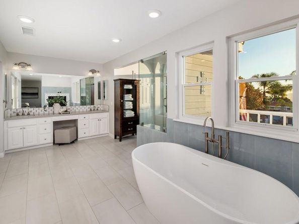 2515 Luciernaga Street, Carlsbad CA 92009