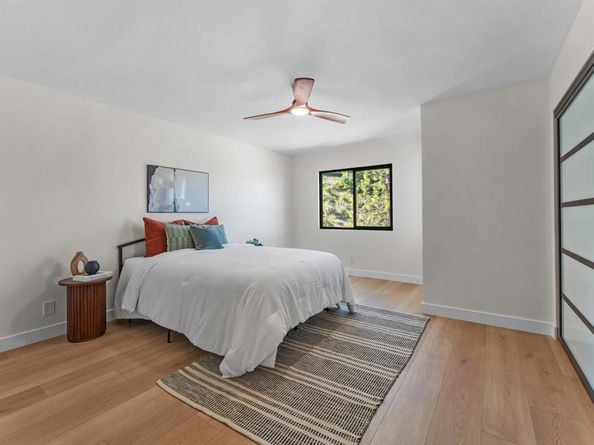 5777 Desert View Drive, La Jolla CA 92037