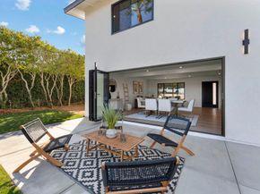 5777 Desert View Drive, La Jolla CA 92037