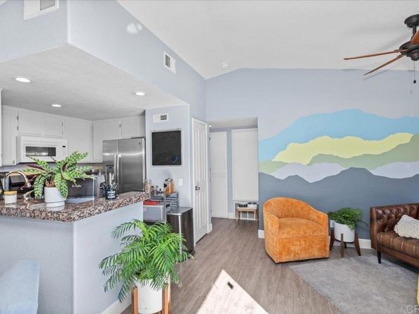 5094 Via Manos E, Oceanside CA 92057